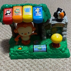 Vtech learn & dance interactive zoo